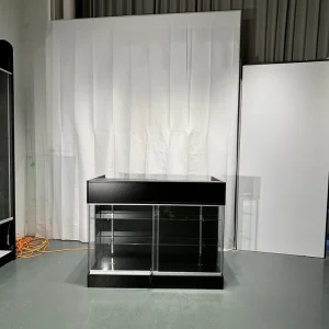 Custom MDF Board Checkout Counters with Front Glass Showcase Display Store Retail Counter