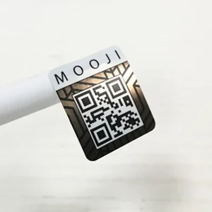 Customizable Self-Adhesive Variable Serial Number QR Code Roll Sticker Variable Barcode Label Sticker Packaging Labels