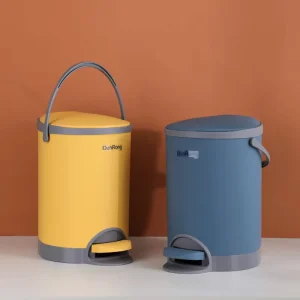 Household Toilet Small Foot Step 8.2L Hand free Foot Pedal Eco Friendly Plastic Kitchen Trash Can with Lid