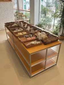 Marine grade Aluminum Steel wood Structure Simplicity Style Island Workstations Running Water Display Racks Display Cabinet
