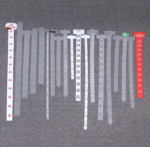 Retail Plastic Hanging Display Strips for Retail PP Supermarket Hanger