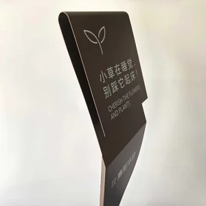 YunJi Indoor Outdoor Large Durable Stainless Steel Floor Standing Directional Sign Acrylic Cover Custom Brightness Year Model