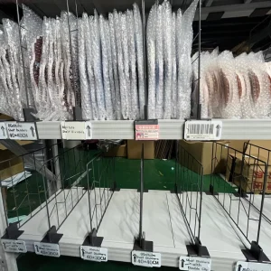 带夹子的钢丝货架分隔板，可承重，适用于配送中心、工业货架和家庭储物系统